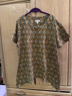 Denim & Co. print green tee shirt