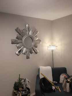 Decorative Wall Mirror 41" Diameter 