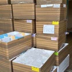 FREE Styrofoam boxes Pick Up  in Hayward