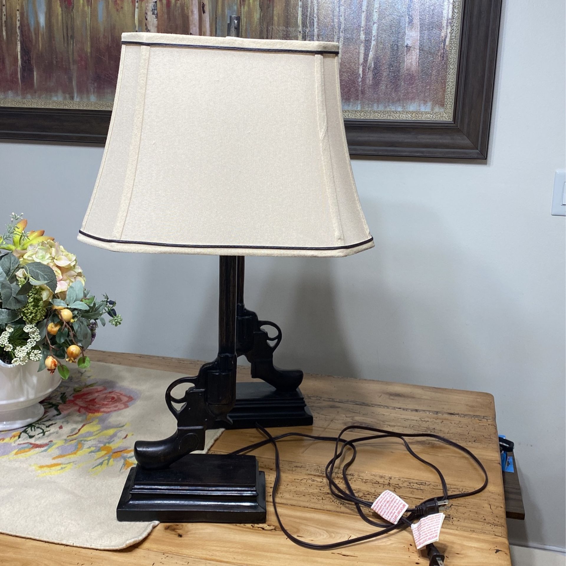 Gun Lamp