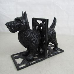 Scottish Terrier Heavy Vintage Cast Iron Bookends


