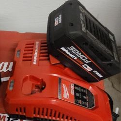 MILWAUKEE M18 RED LITHIUM 8.0AH FORGE BATTERY