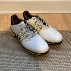 Men’s Adidas Boost Golf Shoes 9.5M