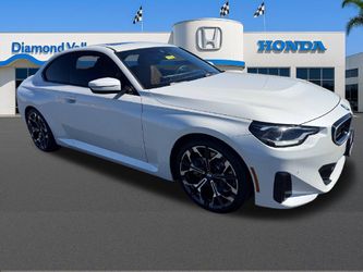 2025 BMW 230i