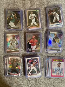Rookie baseball card bundle