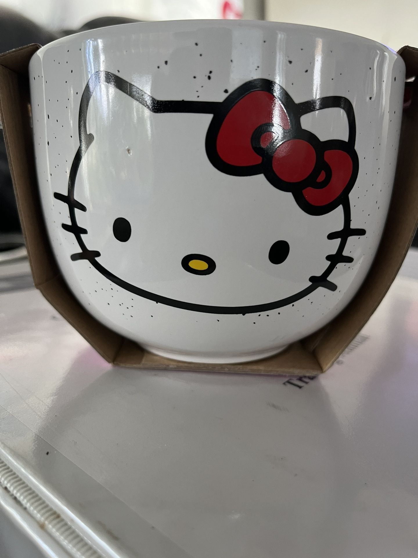 Hello Kitty Bowl With Chopsticks