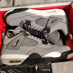 Jordan 4 Retro Size 9 Men 