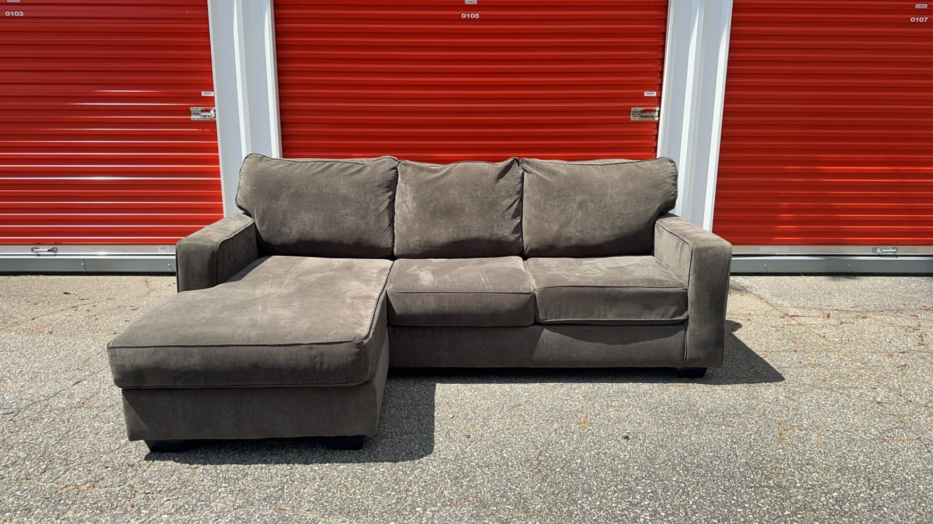 😍Beautiful Grey Sectional Couch