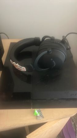 Ps4 Gaming Console