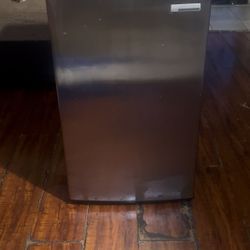 Mini Fridge For Sale!!!!