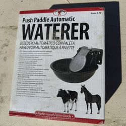 Horse Pads, Auto Waterer, Hay Bags