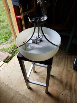 Ceiling light Hard Wire 16 Inch diameter Circle 