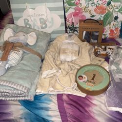 Baby Clothes 