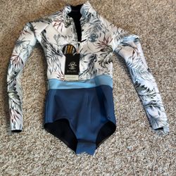 NWT RipCurl Searchers Spring Suit