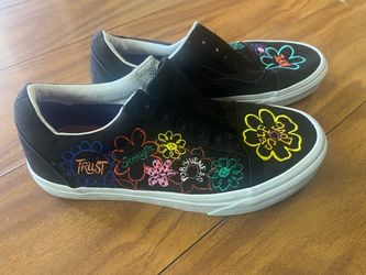 Vans Black Sneakers with Embroidered Floral Word Design