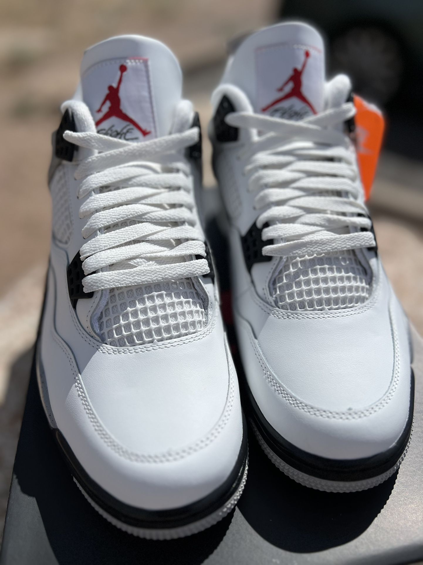 Jordan 4