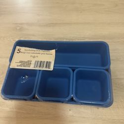 Plastic desk organizers 