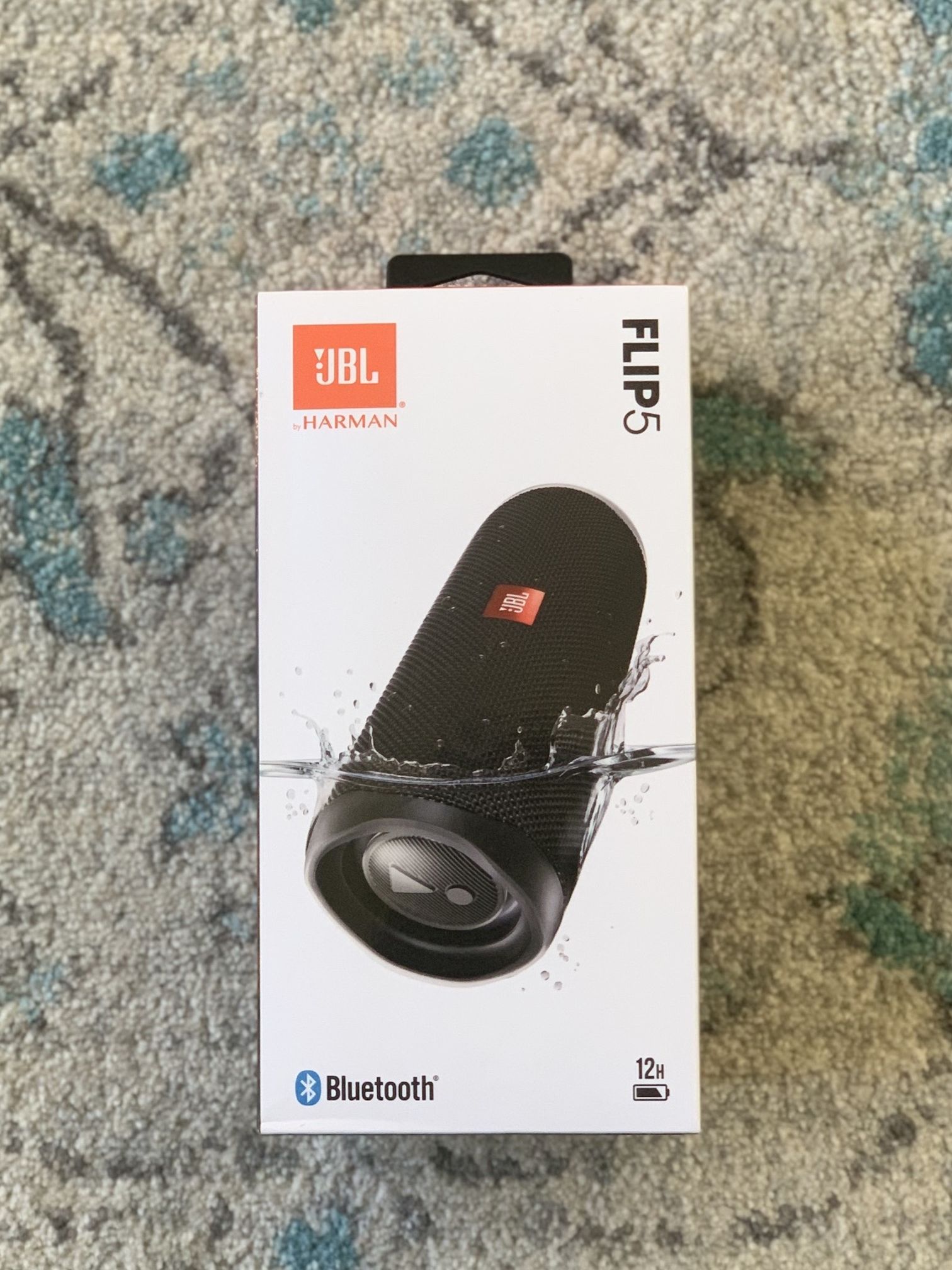 *Brand New/Sealed* JBL Flip 5 Speaker (Black)