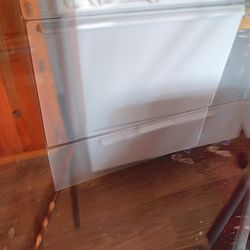 Premier 33 Inch Battery Spark Propane Stove For Off Grid Living