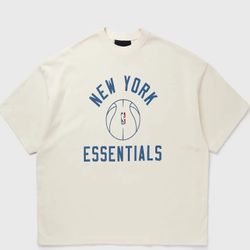 Fear Of God ESSENTIALS - Knicks X Barkley Hendricks 90s Tee