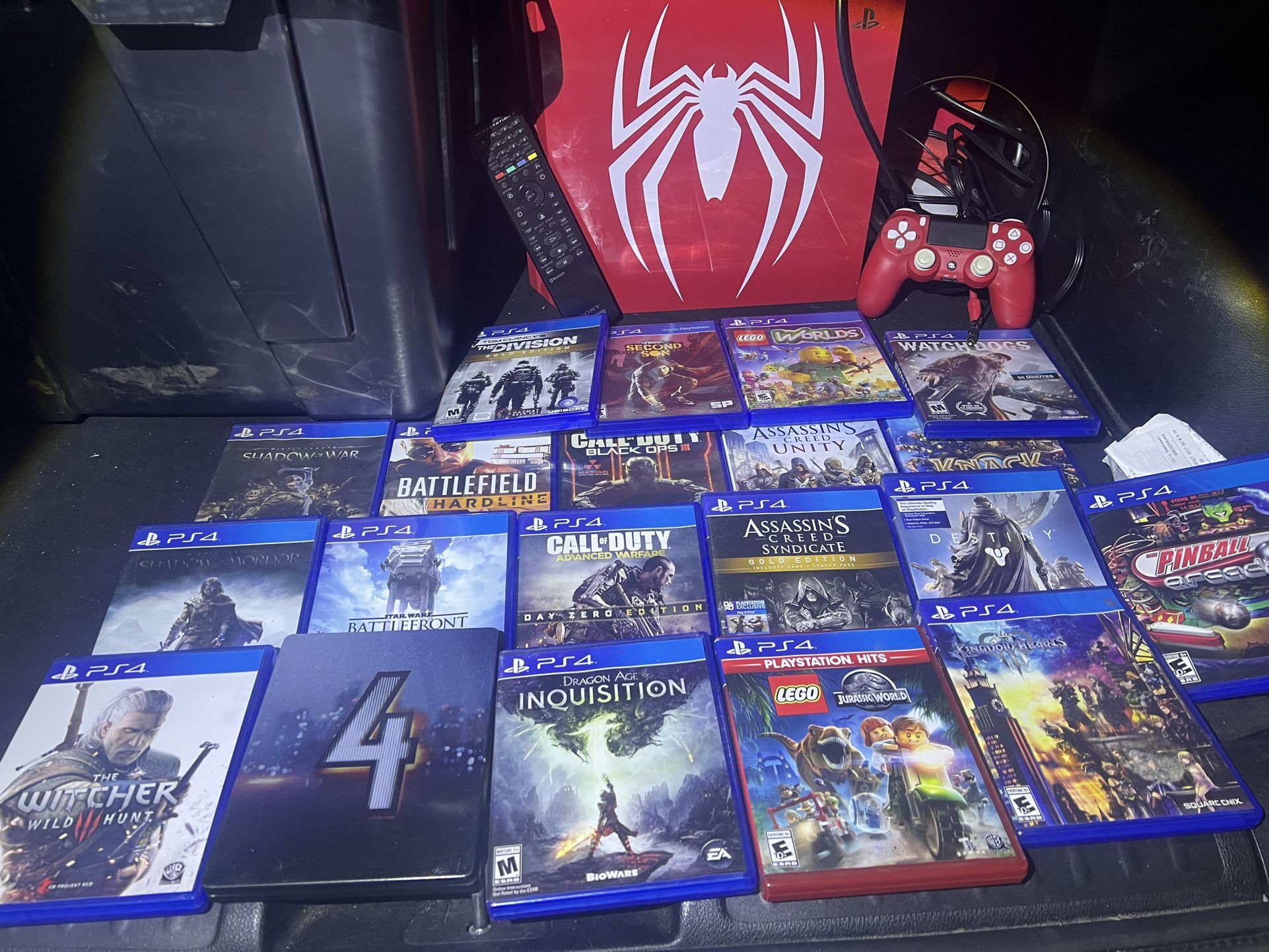 Spider-Man collectors, edition, PS4 with controller and 20 Games