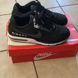 NIKE AIR MAX LTD 3