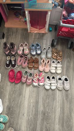 Little Girl Shoes Size 6