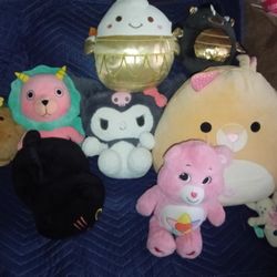 Like New Stuffed Animals/ Squish Mellows For Sale Cheap