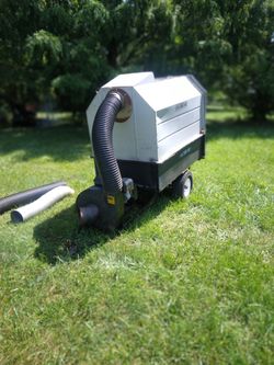 Trac V A C Leaf Vacuum Shredder