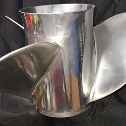 Quicksilver 48-11074A40 23P Stainless Prop – Solid Hub