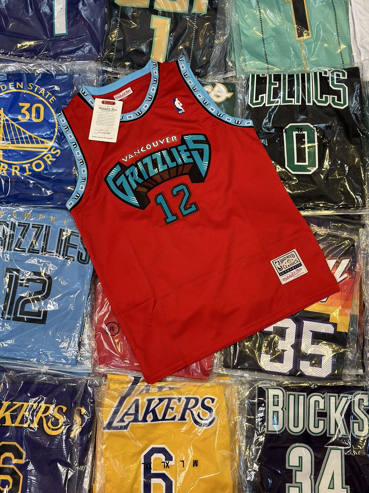 Memphis, Grizzlies Ja, Morant.  