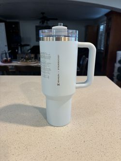 Starbucks Stanley Cup Spring Blue