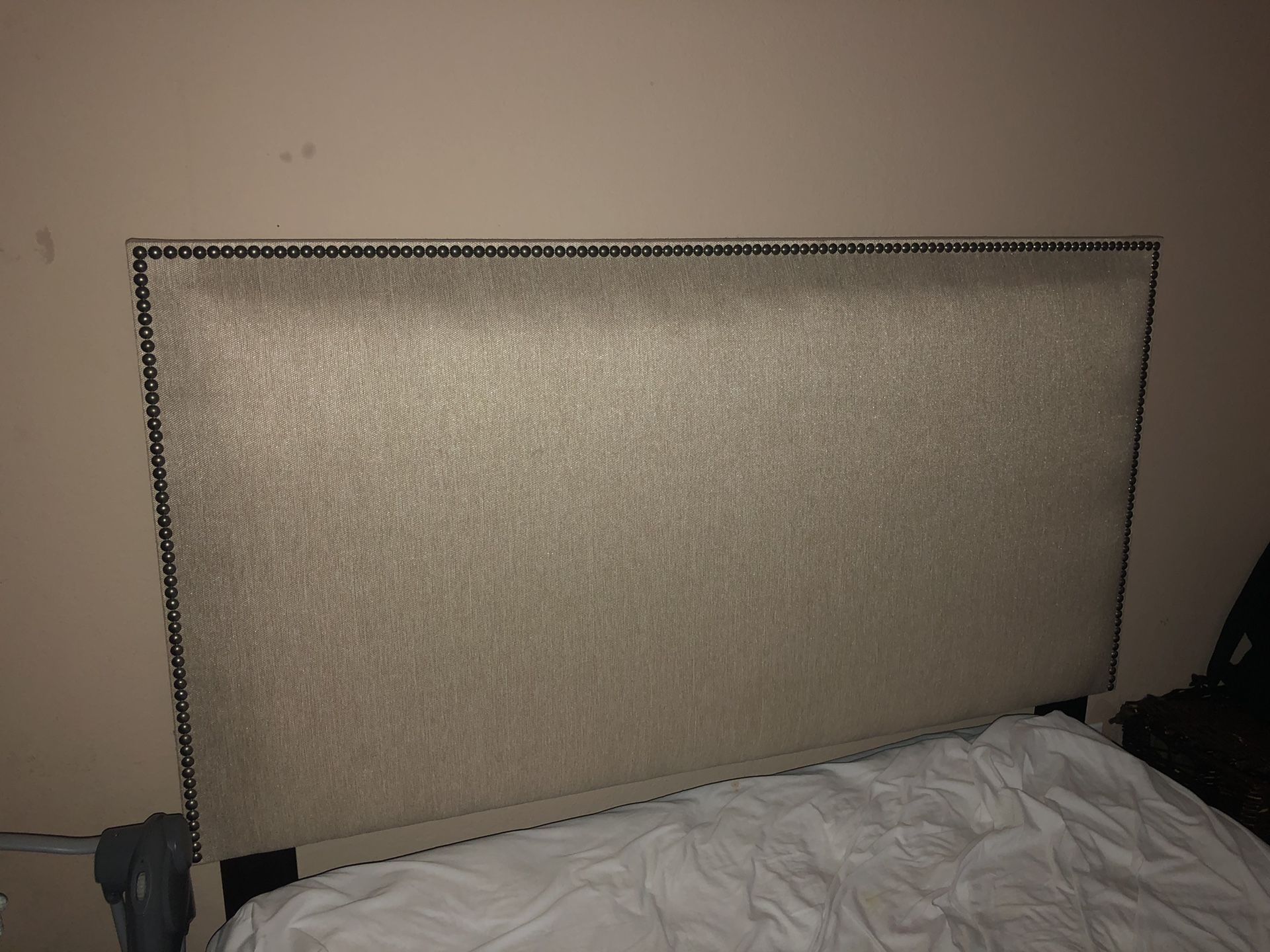 Queen/Full Headboard for Sale in Fort Lauderdale, FL OfferUp