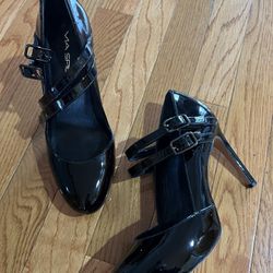 Black,  Double Buckle straps , Spike Heel Shoes.