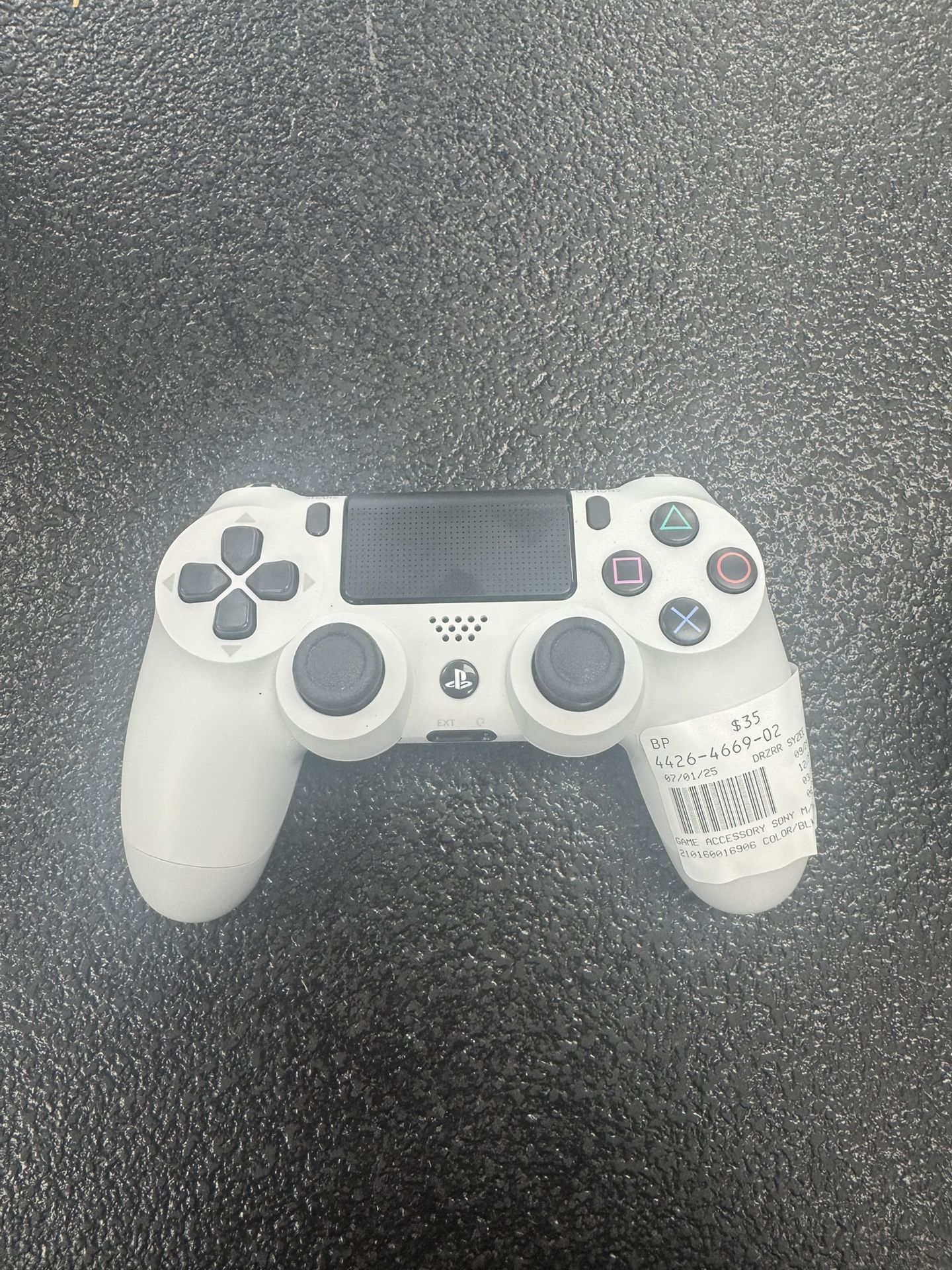 PS4 Controller 