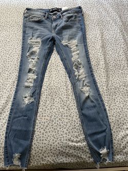Hollister Jean