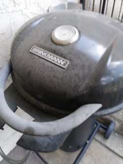 Small Gas Grill. Still In Great Shape! EVERYTHING $10!