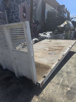 14 Ft Stake Bed