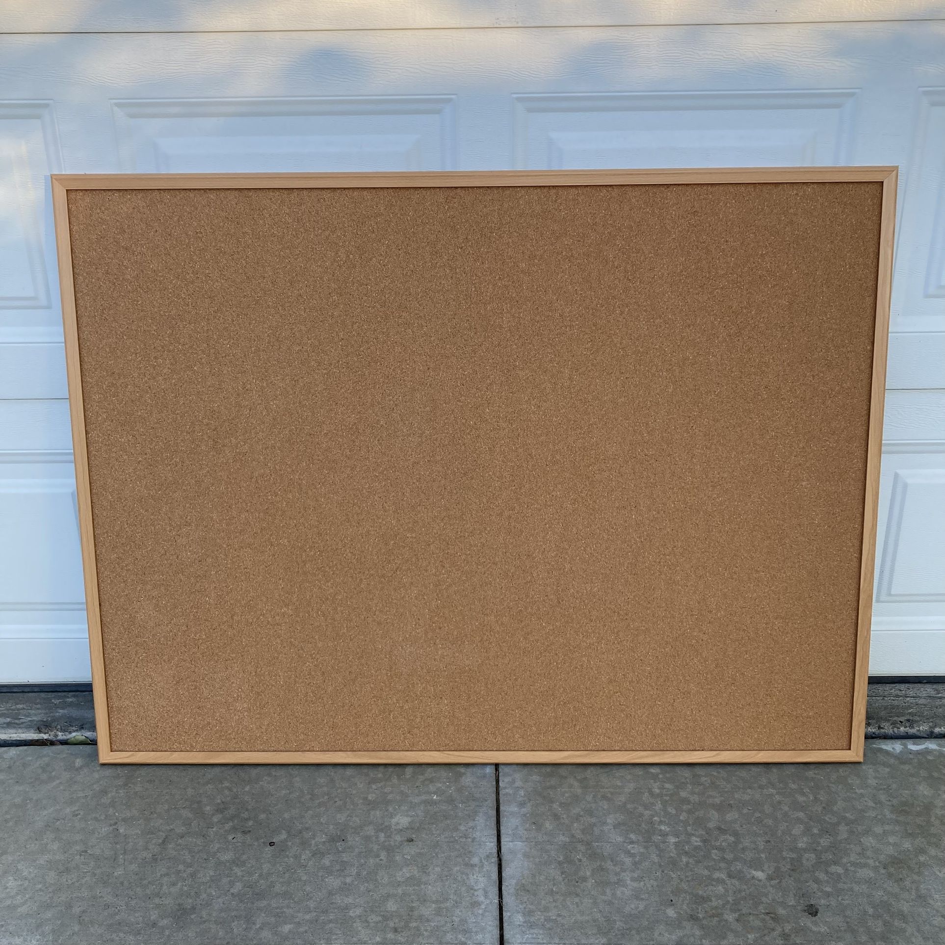 Staples Cork Bulletin Board