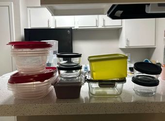 Mixed Food Storage Container Setting