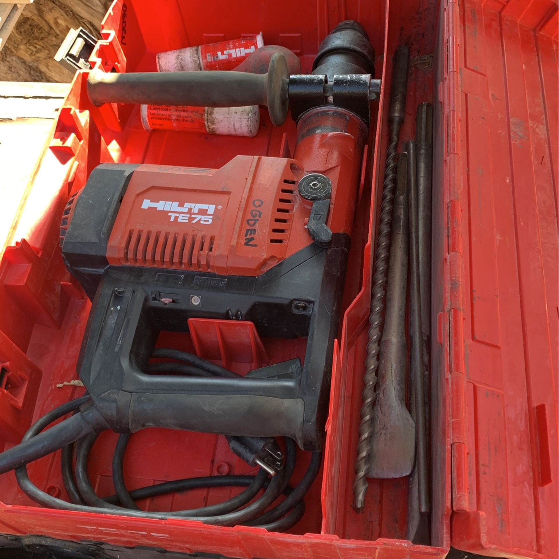 HILTI TE 75 Good Working Conditions