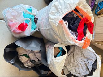 Bags of Clothes in good condition | Various sizes Men’s Small, Girls 10, Women’s Medium