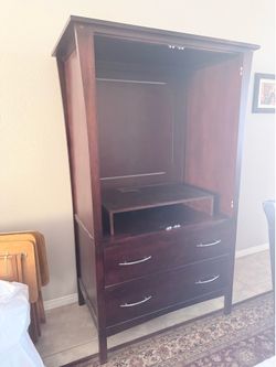 Armoire