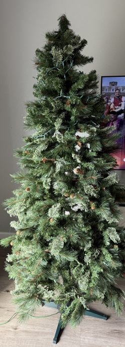Rotating Christmas Tree