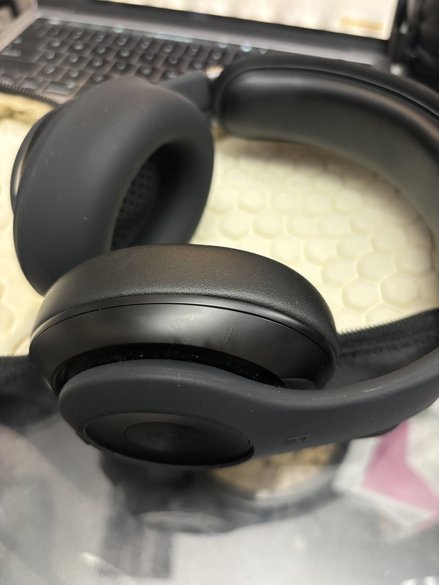 Beats Studio Pro Wireless Headphones