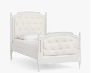 Cama Pottery Barn Kids (Niña)