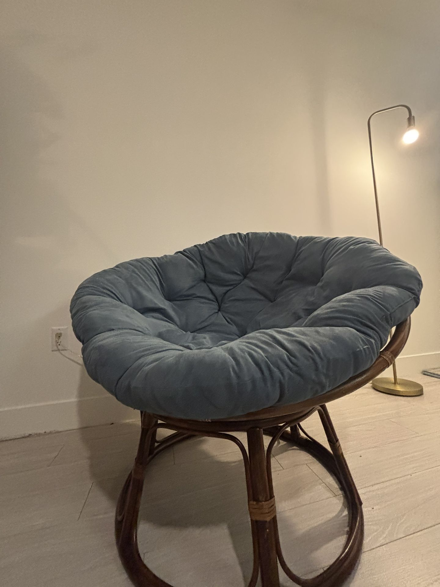 Blue Papasan Lounge Chair