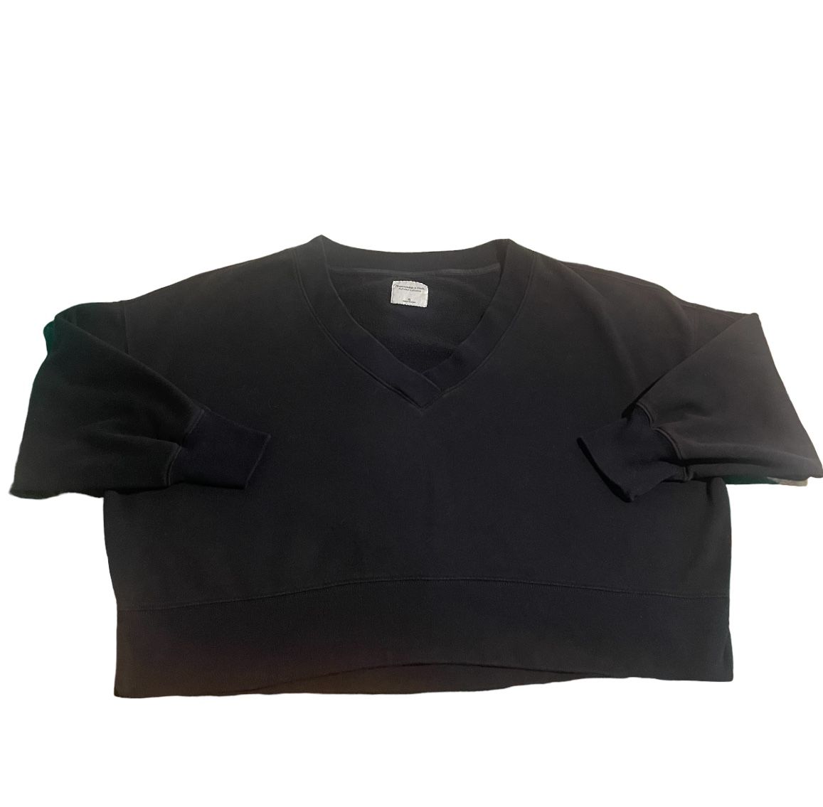 Abercrombie & Fitch Sweater Women XL Black Soft Pullover Sweatshirt V-Neck Crop
