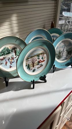 Vintage Avon Christmas Plates, 1973, 1974, 1975, 1976, 1978