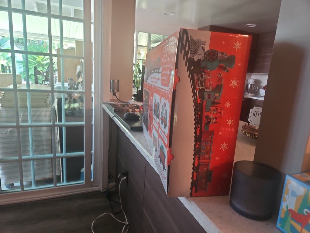 Christmas Mickey Mouse Holiday Express Train Set. Disney 100 Special Edition